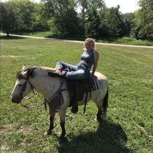 Meet your Posher, Tianni